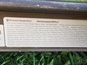 Elektrická koloběžka Xiaomi Mi Electric Scooter Pro 2 - 4