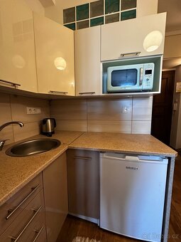 Kuchynska linka se spotrebici - 4