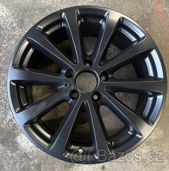 Kola Mercedes Benz 17 - 4