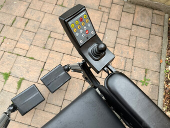 Elektrický invalidní vozík Puma Yes - 4