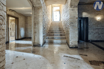 Bartošova vila – noblesní sídlo s rozmanitým potenciálem vyu - 4