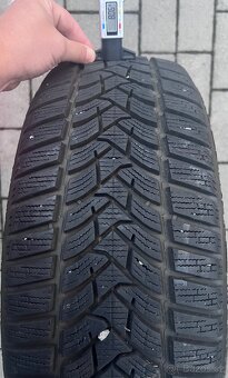 Octavia IV - 205/55 R17 - 4x zimní Dunlop 8mm - 4