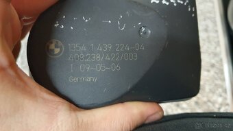 BMW e91 e90 2.0 95kw škrtící klapka - 4