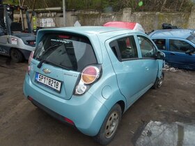 chevrolet spark 2010 - 4