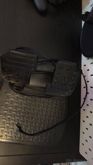 Thrustmaster volant T150 - 4