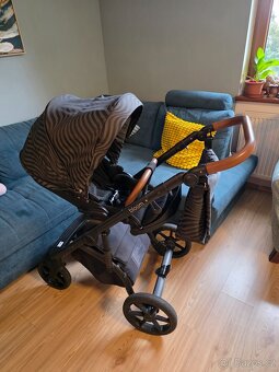 Dětský kočárek Roan Bloom - 4