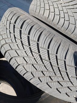 215/70 r16 zimní NEXEN - 4