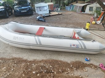 Prodám nafukovací člun Pacifik Marine 380 cm - 4