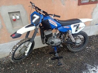 Prodám Čz 175 Cross Po kompletní go + stojan pod moto - 4