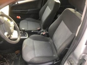 Náhradní Dily opel Astra h 1,9 cdti 74 Kw - 4