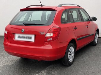 Škoda Fabia II 1.2 ,  51 kW benzín, 2010 - 4