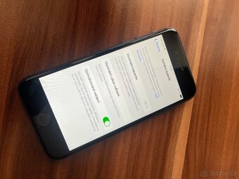 Iphone 8 - 4