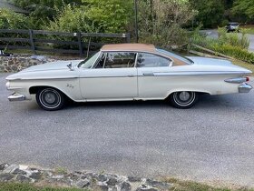 Plymouth sport fury 1961 americký křižník ,,rezervace,, - 4