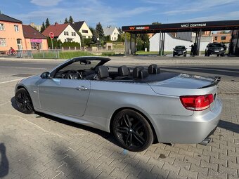 BMW e93 cabrio 325i manuál - 4