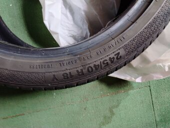 2 ks pneu Barum Bravuris 3 letní 245/40R18 - 4