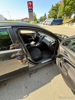 Prodám Opel Insignie 2.0 turbo combi automat - 4
