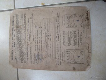 Nabízím starožitný měřák Weston USA 1942 - 4