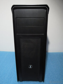 Herní Silentium PC AMD Ryzen 2600 1TB SSD RX-570X 16GB - 4