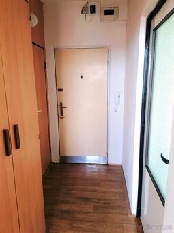 Pronájem bytu 1+1 s balkónem, 36m2 + 3m2 v Poličce, ul. Šver - 4