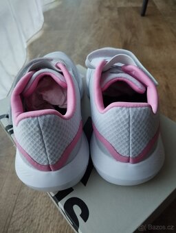 Nové tenisky zn. Adidas, velikost 38 - 4