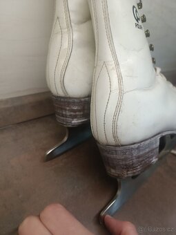 Dívčí holčičí zimní lední brusle vel. 35 - 4