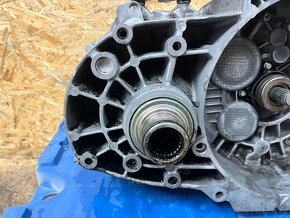 MANUÁLNÍ 6Q PŘEVODOVKA VW SHARAN 2.0 TDI JBN - 4