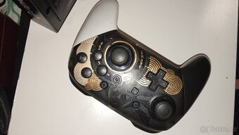 Ovladač na Nintendo switch - Limitovaná edice - 4