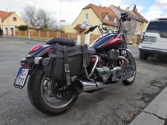 Triumph Thunderbird - 4