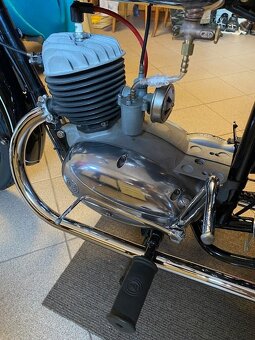 ČZ 125 T - 4