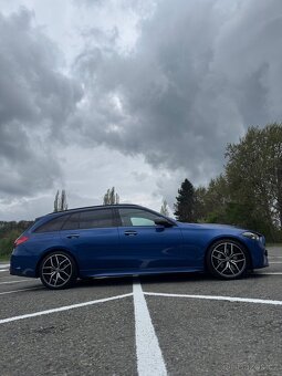 Mercedes-Benz Třída C 300 d combi AMG linie - 4