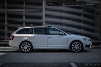 Škoda Octavia Combi 2.0 TDI RSDSG - 4