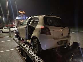 Toyota Yaris 2006 - 4
