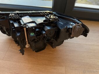 Přední světlo BMW 5 G30 / G31 LCI facelift - 4