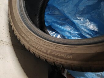 245/40 r18 zimní - 4