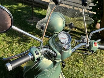 Vespa LXV125ie - 4