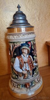 Starožitný korbel...Starožitný korbel s cínovím vičkem - 4