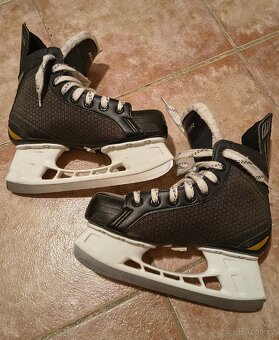 Dětské brusle BAUER Supreme One.4 - 4
