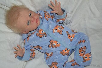 Prodám reborn miminko z originálního kitu Levi - 4