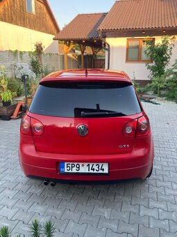 Volkswagen Golf GTI - 4
