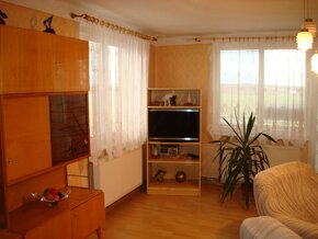 Kněževes, okr. Rakovník - RD s pozemkem cca 860 m2 - 4