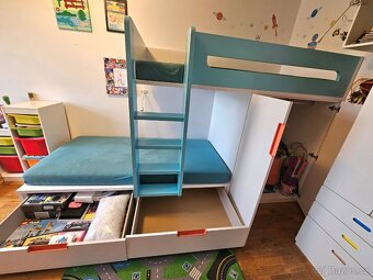 Moderní barevná palanda výborný stav - 4