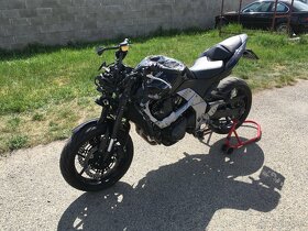 Rozprodam na nahradni dily kawasaki Z750 r.2010 (2007-2013) - 4