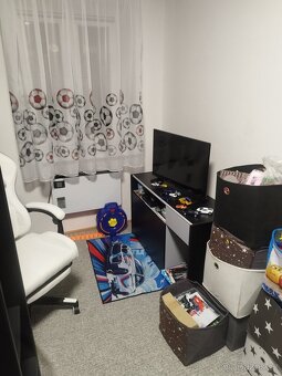 Dětský pokoj s postelí - 4