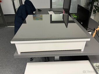 Koupelnová galerka se zrcadlem Dřevojas - 4