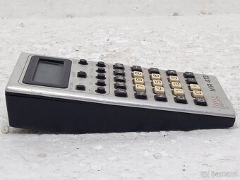 Tesla MR 413 - retro kalkulačka s budíkem stopkama datumem - 4