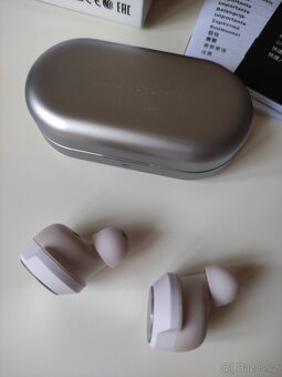 Bang & Olufsen BeoPlay EQ sluchátka - 4