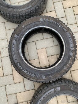 Pneu 185/65 R15 s hroty Michelin X-ice NORTH 4 - 4