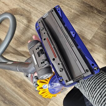 Dyson Big Ball Multifloor 2 - 4