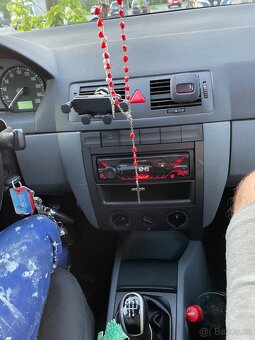 Škoda Fabia 1,2 HTP 47Kw - 4
