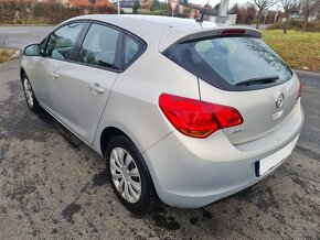 Opel Astra 1.4, 74kW, r.v.2010, klima, 102.000km - 4